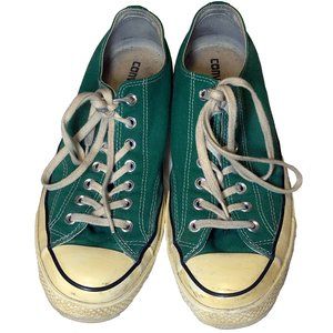 Green Low top Converse Chuck Taylor Sneakers Size 10.5